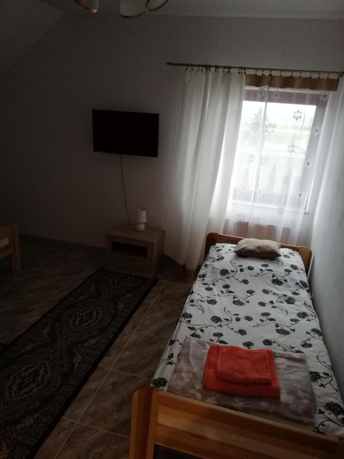 Potok 5 Hotell Zloczew Eksteriør bilde